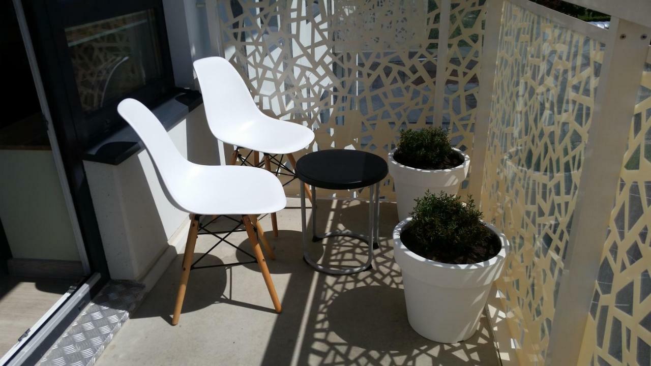 Eva Apartment VNO Exterior foto